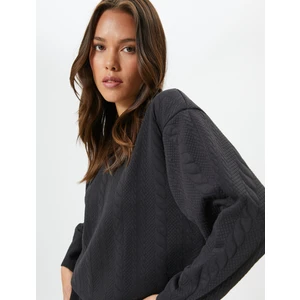 Örgü Desenli Sweatshirt Uzun Kollu Bisiklet Yaka Dokulu
