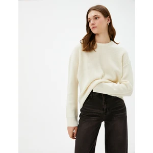 Geniş Yaka Kazak Yarım Fermuarlı Örgü