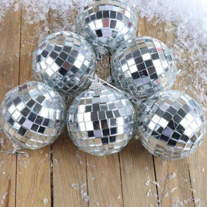 Parti Sürprizi Yılbaşı Çam Ağacı Gümüş Renk 5 cm Disko Topu Şekilli Süs