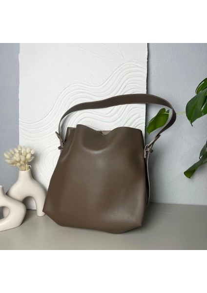 Gema - Deri Omuz Kadın Çantası
