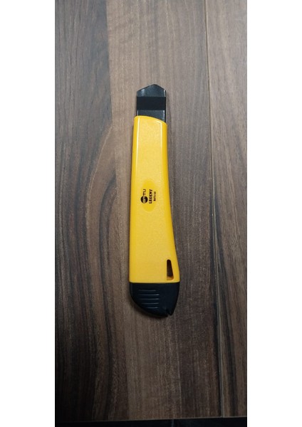 Sarı Maket Bıçağı BATU03