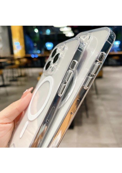 Apple iPhone 13 Pro Max ile Uyumlu Magsafe Özellikli Darbe Önleyici Şeffaf Kılıf