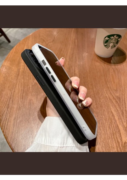 iPhone 11 ile Uyumlu Mokha Kılıf Sararmaz Çizilmez Metal Kamera Korumalı modelleri