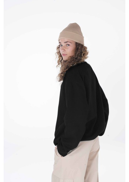 Monica Kadın Siyah Oversize Bisiklet Yaka Sweatshirt