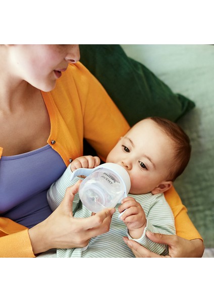 Natural Response Eğitici Bardak 6 Ay+,Tepkili Biberon Emziği SCF263/61