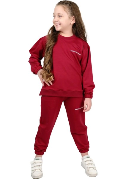 Mevsimlik Nakış Detaylı Unisex Eşofman Takımı