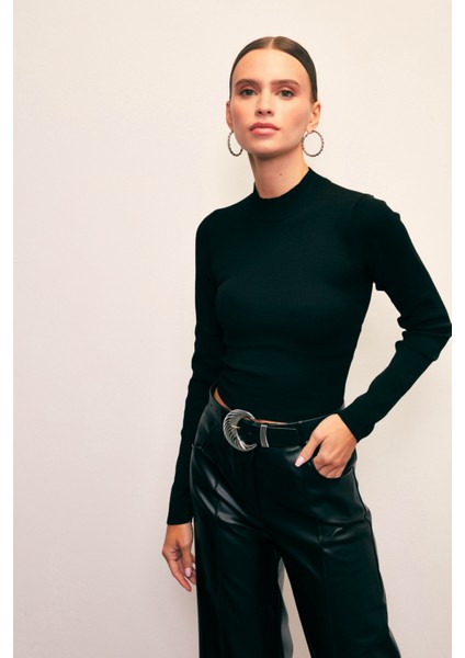 Yarım Balıkçı Triko Bluz - SİYAH modelleri