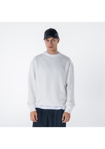 Friday Offset Monica Erkek Off White Oversize Bisiklet Yaka Sweatshirt