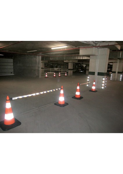 PVC Trafik Konisi 90 cm Çift Reflektifli Trafik Dubası Ağırlıklı fiyatları