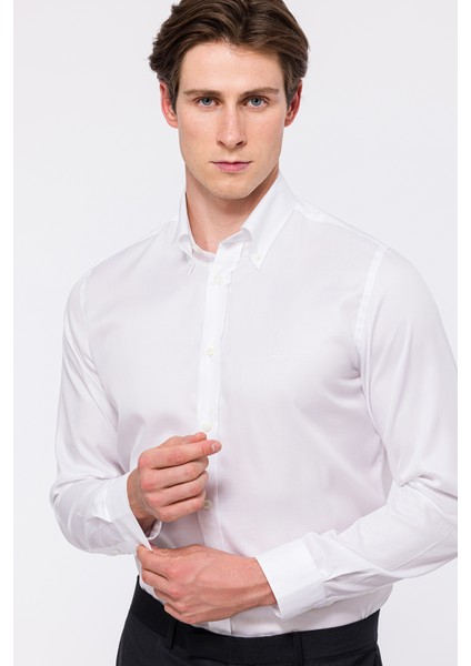 Erkek Beyaz Oliver Fit Düğmeli Yaka Klasik Gömlek modelleri