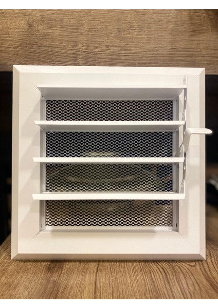 40X41 Alüminyum Menfez Yüzeysel Hareketli Beyaz