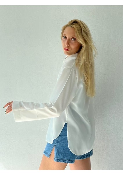 Retro Model Bol Uzun Kol Gömlek Kadın Beyaz