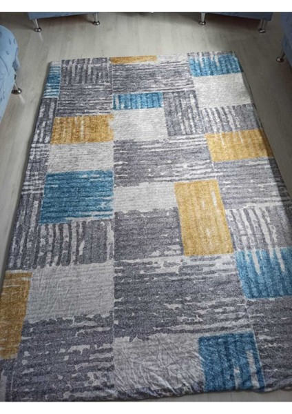 Ipek Kadife Kumaştan Lastikli Halı Örtüsü