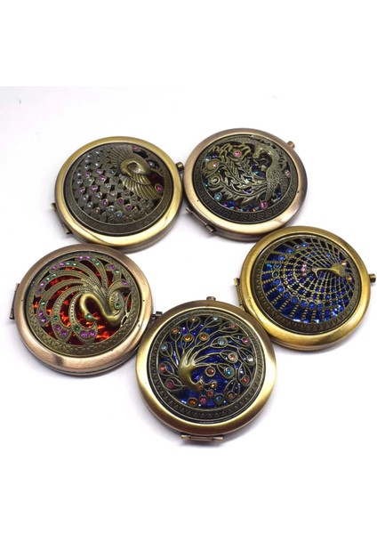 Gümüş Rastgele Renk Vintage Hediyeler El Aynaları Hollow Tavuskuşu Tarzı Cep Aynası Mini Taşınabilir Kompakt Aynalar Kız Çift Taraflı Katlanmış Makyaj Araçları (Yurt Dışından)