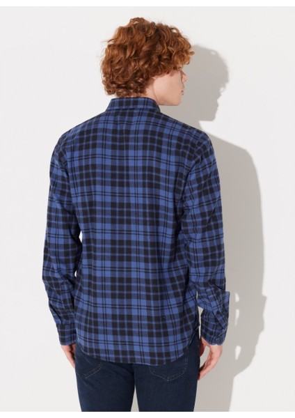 Erkek Siyah Klasik Yaka Gömlek indirimleri