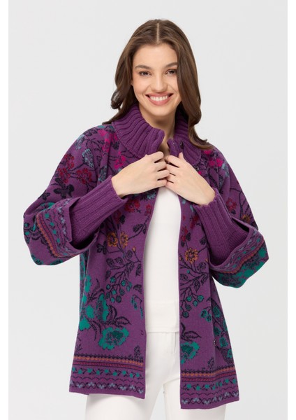 Kadın Dik Yaka Sarmaşık Çiçekli Yün Kaban A.mor modelleri
