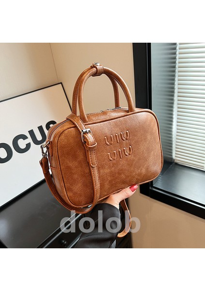 Boston Bowling Çantasının Yeni Retro Çok Yönlü Üst Düzey Versiyonu Tek Omuz Çapraz Çanta Büyük Kapasiteli Kadın Çantası (Yurt Dışından) fırsatları