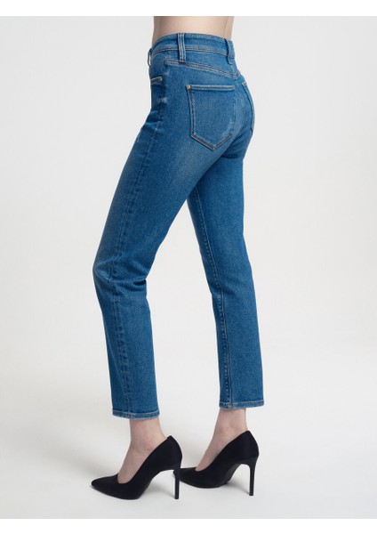 Elena Slim Fit Kadın Pantolon modelleri
