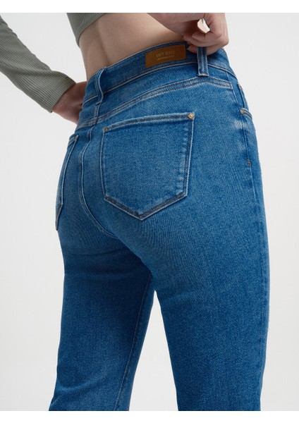 Elena Slim Fit Kadın Pantolon indirimleri