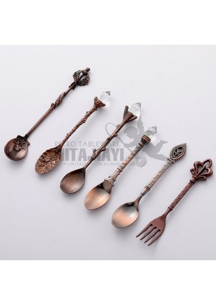 Kırmızı Bronz Avrupa Tarzı Mahkeme Sofra 6 Takım Kraliyet Tarzı Metal Oyma Meyve Çatalı Vintage Kahve Kaşığı Tatlı Masa Dekoratif Kaşık (Yurt Dışından)