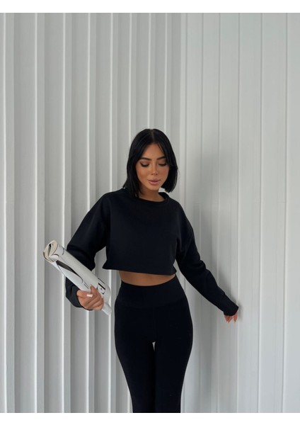 Siyah Crop Bisiklet Yaka Sweatshirt Y2K Daily