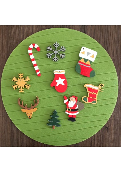 Ahşap El Boyaması 9lu Noel Çam Ağacı Süsü