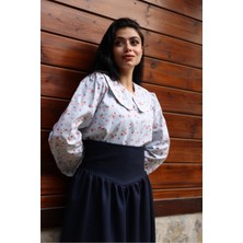 Küçüğüm Butik Vintage Mavi-Bordo Çiçekli Bebe Yaka Dantelli Poplin Bluz