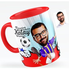 Kişiye Özel Bay Futbolcu Sarı Lacivert Karikatürlü Kırmızı Kupa Bardak - 1