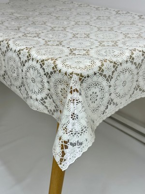 Capensis Dantel Desen Hasır Pvc Şeffaf Kaplamalı Kolay Sinilebilir Lüks Muşamba Masa Örtüsü Krem