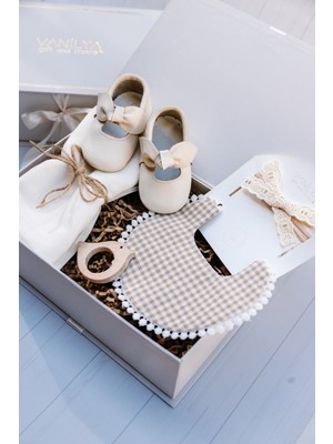 Vanilya Kız Bebek Hediye Seti Yenidoğan Bebek Hediye Kutusu-Bej pötikare