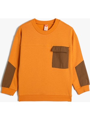 Koton Sweatshirt Uzun Kollu Bisiklet Yaka Cep Detaylı Şardonlu Pamuklu