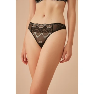 Chloe String Külot