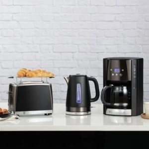 Russell Hobbs Mat Su Isıtıcısı (Kettle) Siyah(Black) 1.7L 2400 W