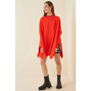 Kadın Kırmızı Oversize Yırtmaçlı Panço Triko Kazak HZL23W-BD1100761