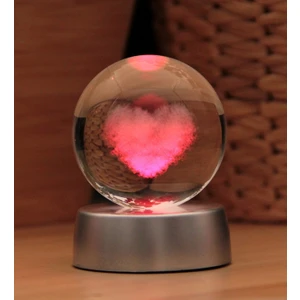 Hediye Biziz 3D Boyutlu Kristalleşmiş Cam Kalpli Küre