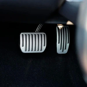 Tes Store Model Y/3 Performans Pedal Seti