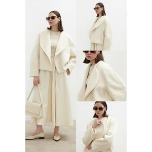 Jacqueline Kısa Kaşe Kaban Ekru