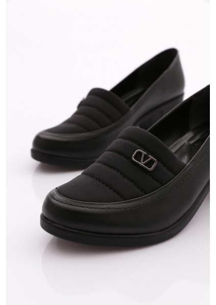 23042 Kadin Topuklu Ayakkabi fırsatları