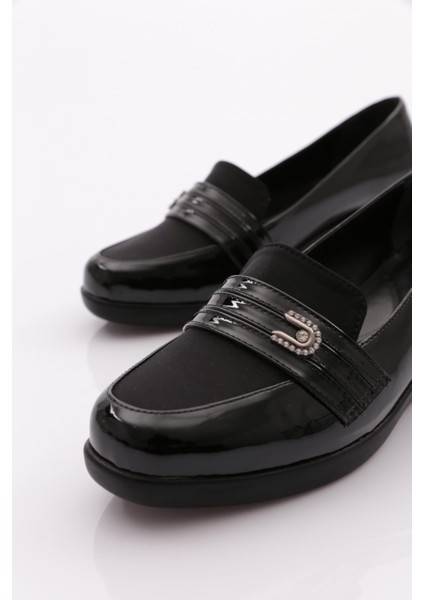 23082 Kadin Önü Şeritli Comfort Ayakkabi fırsatları