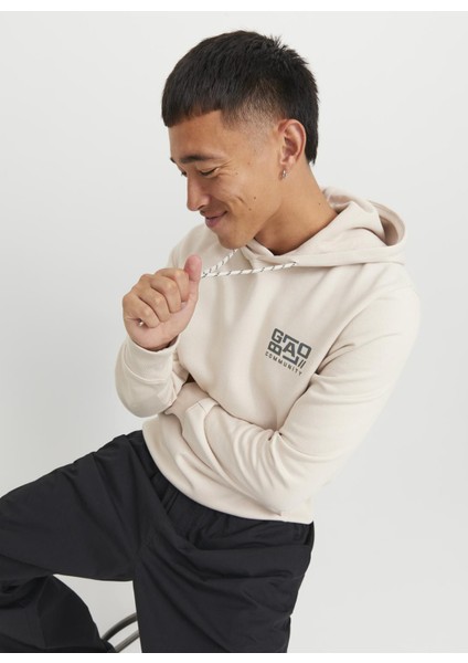 Kapüşon Yaka Krem Erkek Sweatshırt 12242225_JCOWAFFLE Backprınt Sweat fiyatları