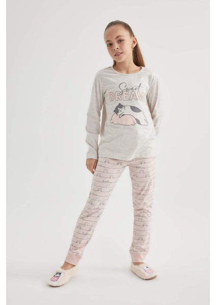 Kız Çocuk Baskılı Penye Baskılı Uzun Kollu Pijama Takımı C0974A823WN fiyatları