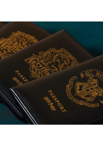 Gryffindor Pasaport Kılıfı Lisanslı Deri