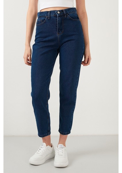 Mom Jeans