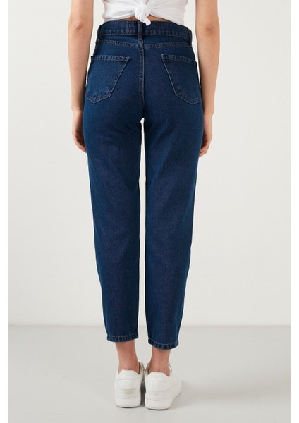 Mom Jeans