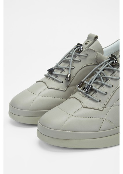 Kadın Hakiki Deri Casual Ayakkabı 824 14-123 Bn Ayk SK23/24 modelleri