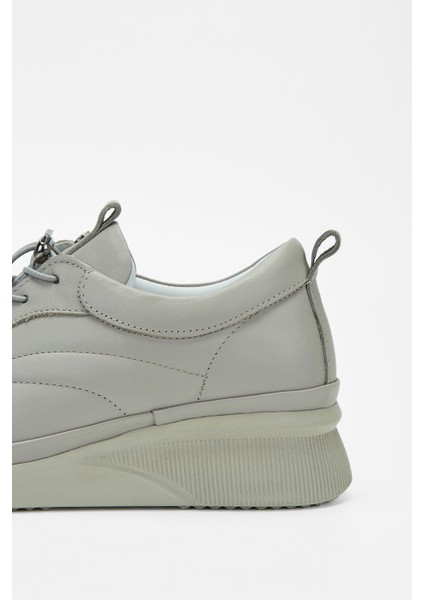 Kadın Hakiki Deri Casual Ayakkabı 824 14-123 Bn Ayk SK23/24 indirimleri