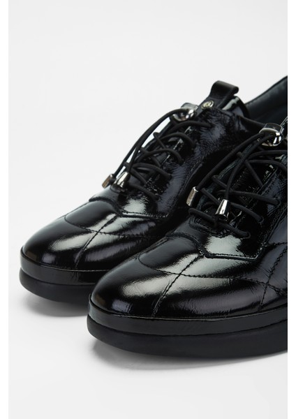 Kadın Hakiki Deri Casual Ayakkabı 824 14-123 Bn Ayk SK23/24 modelleri