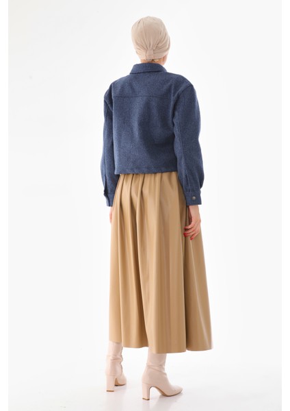 Çıt Çıt Düğmeli Kısa Kadın Mont modelleri