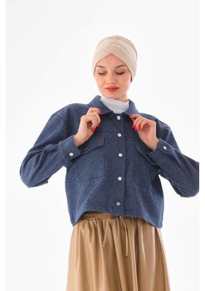 Çıt Çıt Düğmeli Kısa Kadın Mont indirimleri