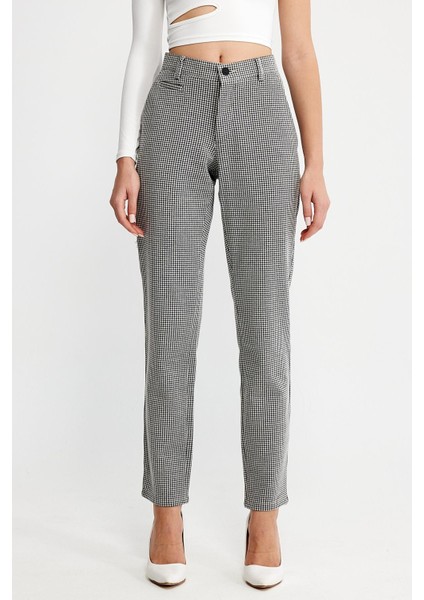 Ekoseli Comfort Fit Chino Pantolon (Erk56013) fiyatları